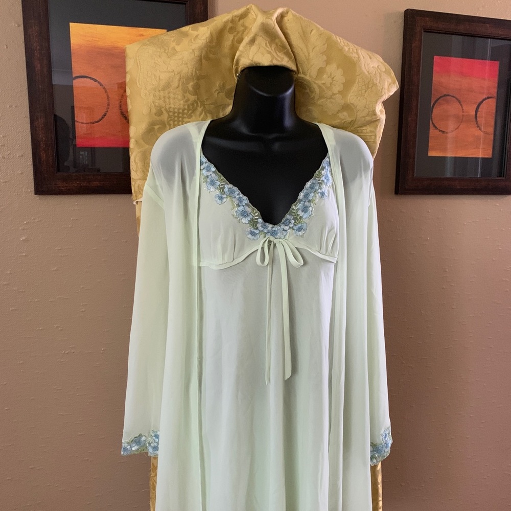 Oscar de la Renta 2-piece “XL” gown set